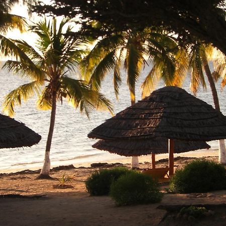 Le Jardin De L'Isle Hotel Ifaty Exterior photo
